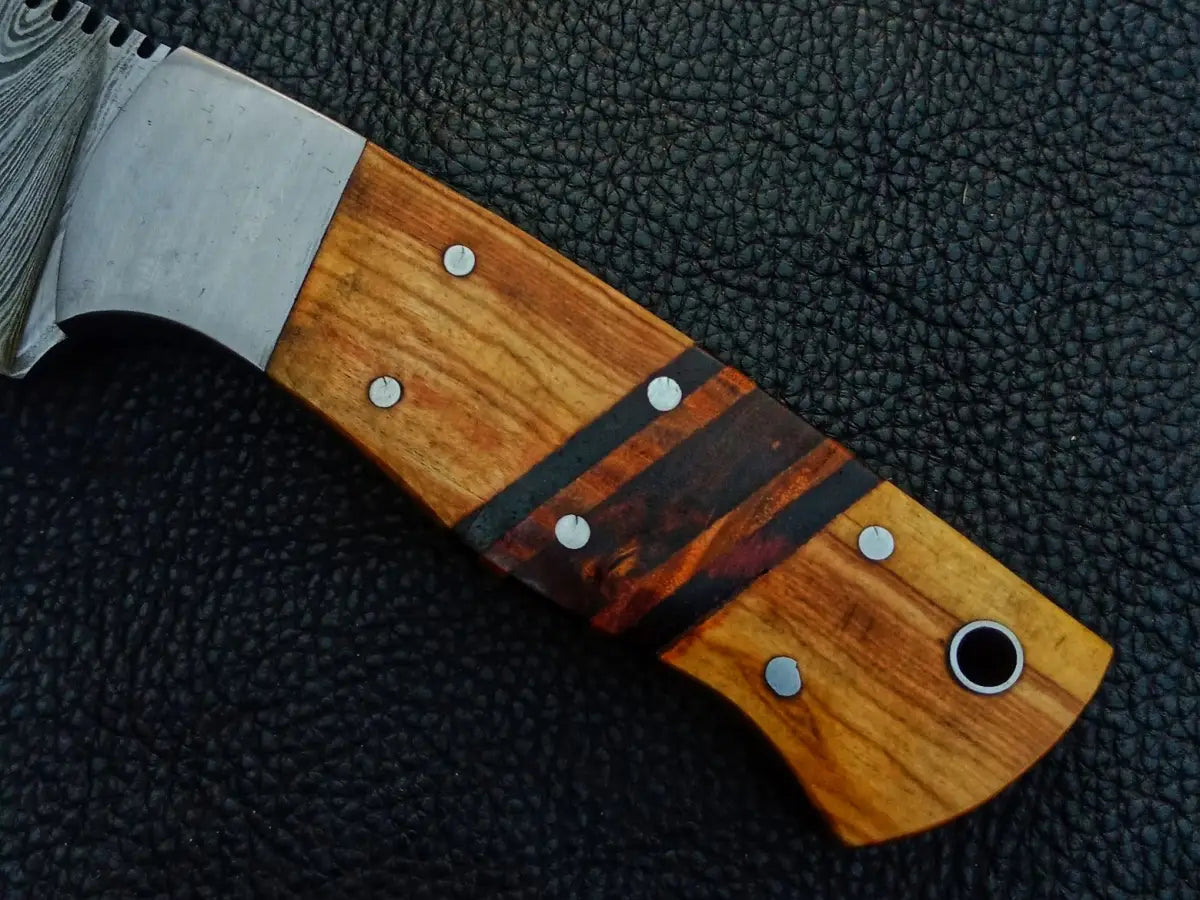 Handmade Damascus Steel Knife - C247 - Hunting & Survival Knives