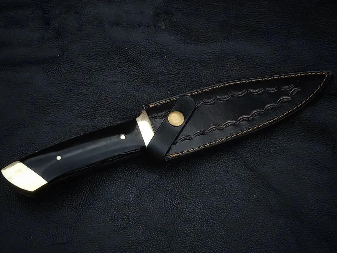 BOWIE BULL HORN HANDLE WITH D2 STEEL SA060-B - Hunting Knife