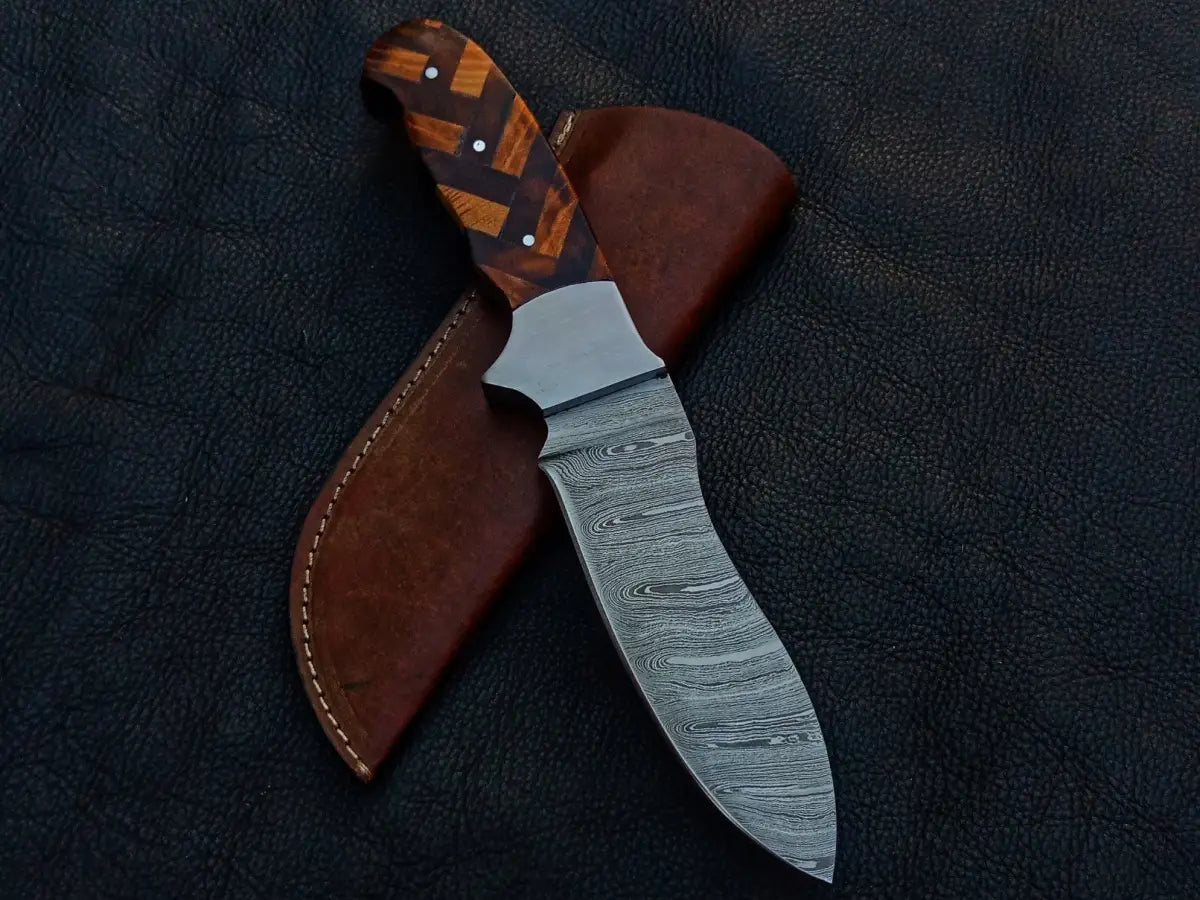 Handmade Damascus Steel Hunting Knife -C181