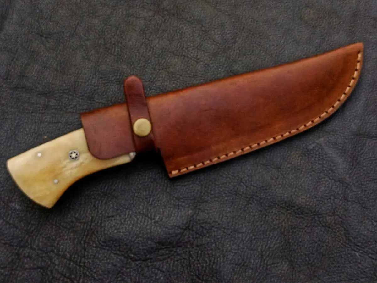 Handmade Damascus Steel Hunting Knife - C226 - hunting knife