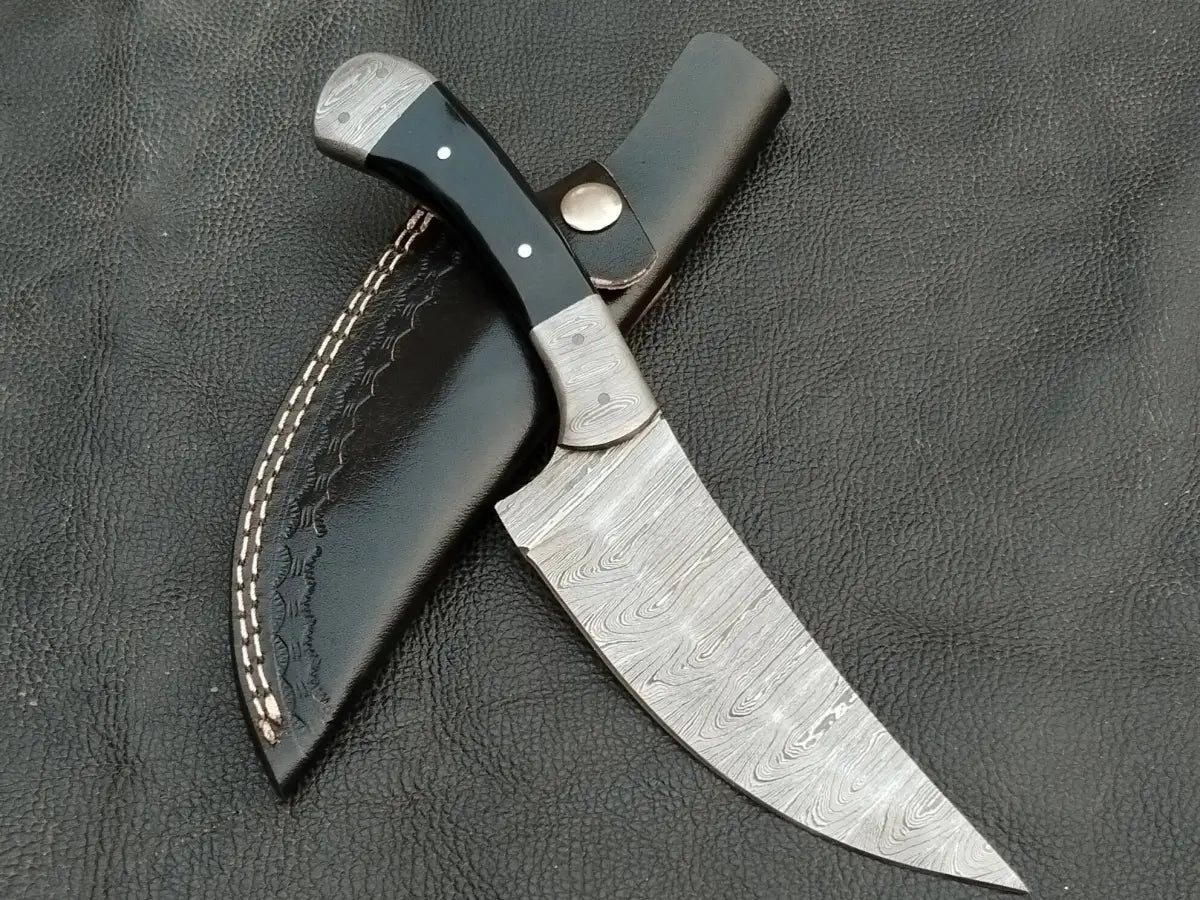 DAMASCUS STEEL BLADE-DAMASCS BOLSTERS-BLACK HORN HANDLE-SA-129-B - Damascus hunting knife