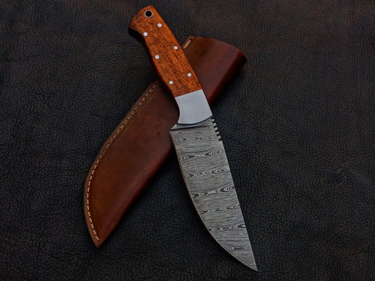 Handmade Damascus Steel Knife with Wooden Handle and Leather Sheath C248