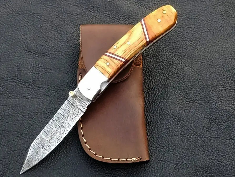 Handmade Damascus Steel Folding Knife with a beautiful wooden handle C171 design