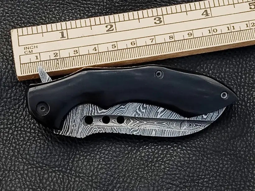 FOLDING KNIFE BLACK HORN HANDLE WITH DAMASCUS BLADE SA03- B - Folding Knife