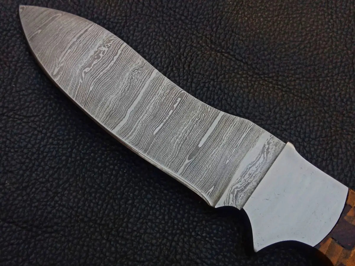 Handmade Damascus Steel Hunting Knife -C183 - knife