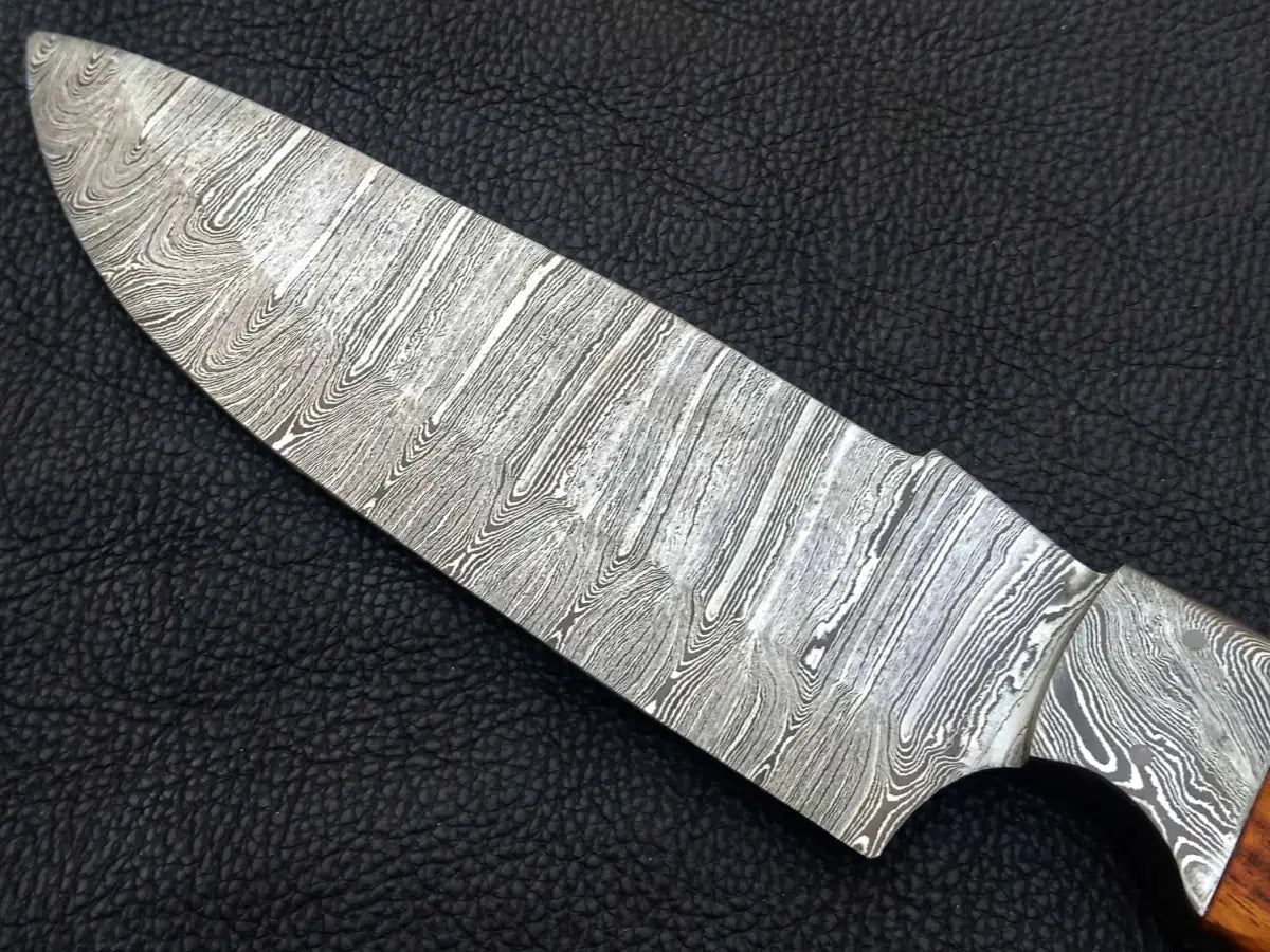 Handmade Damascus Steel Hunting Knife - C226 - hunting knife
