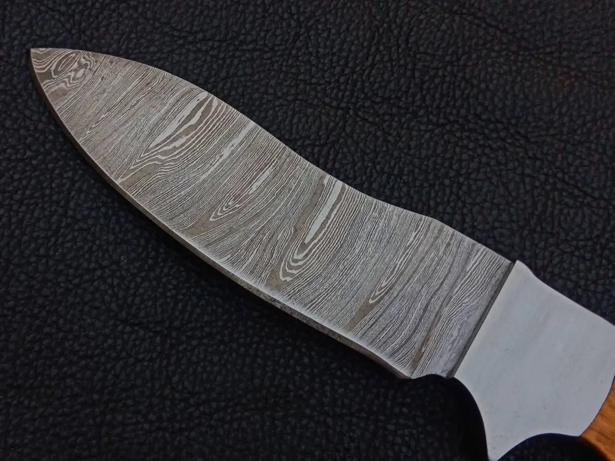 Handmade Damascus Steel Hunting Knife -C186 - steel knife