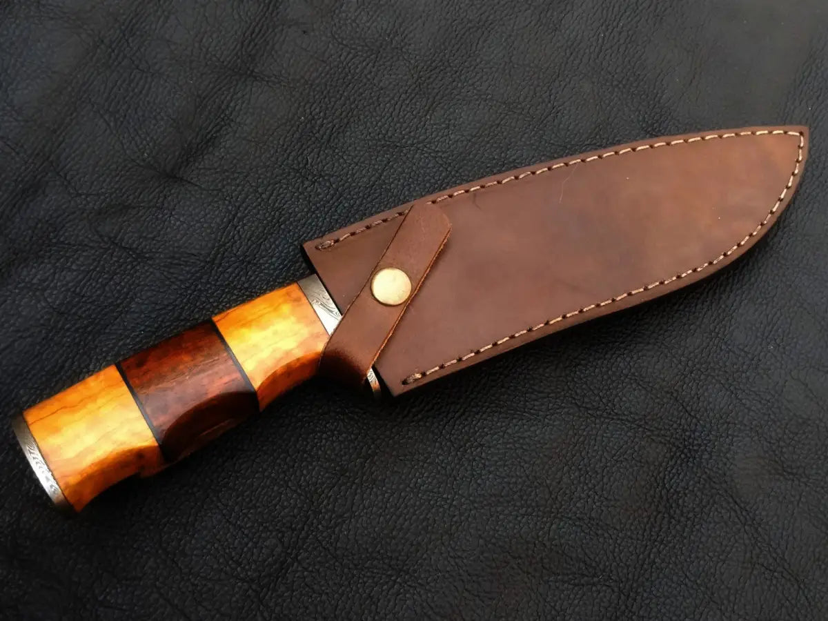 Handmade Damascus Steel Knife C221 with leather sheath, featuring exquisite design
