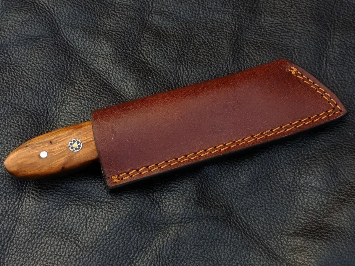 Knife in a leather sheath for Olive Wood Skinning Knife SAK005