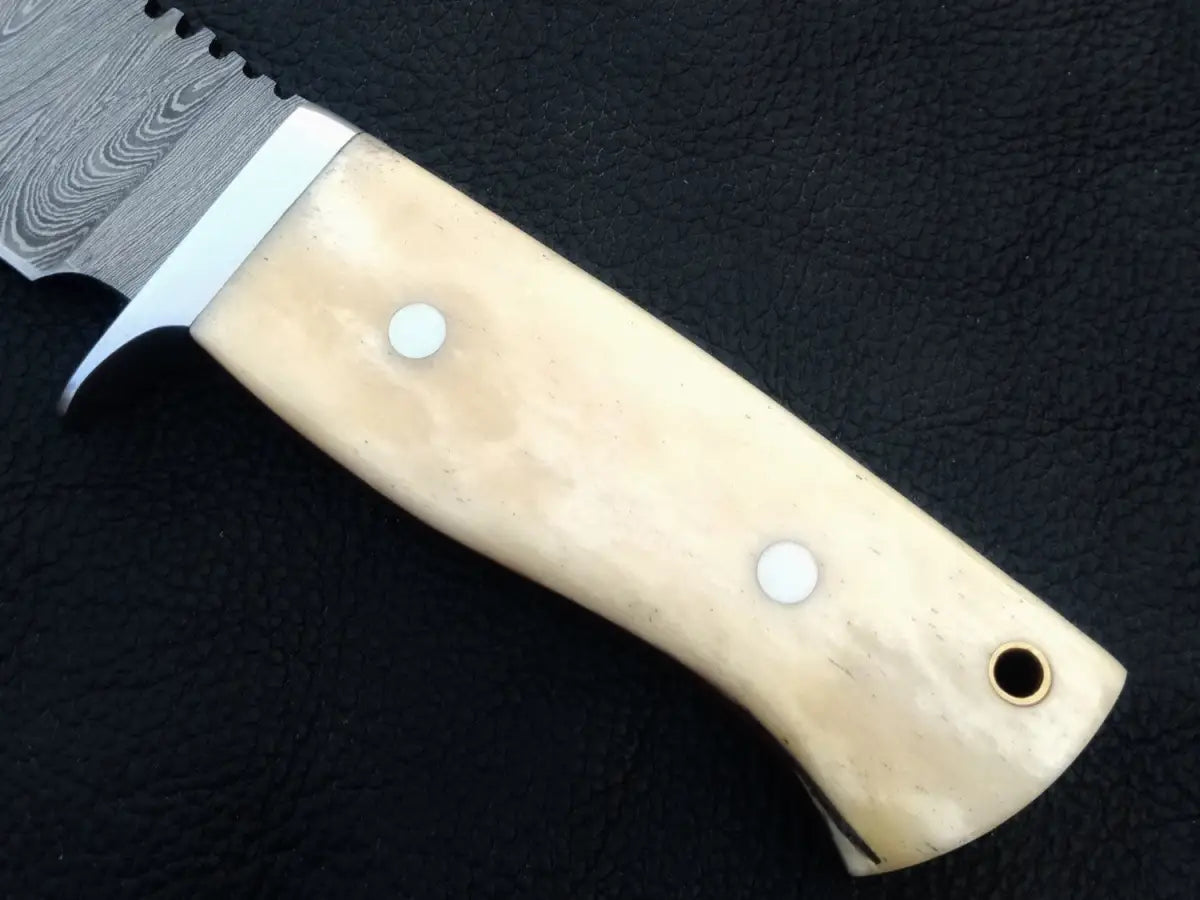 Handmade Damascus Steel Hunting Knife with Wooden Handle on Black Background