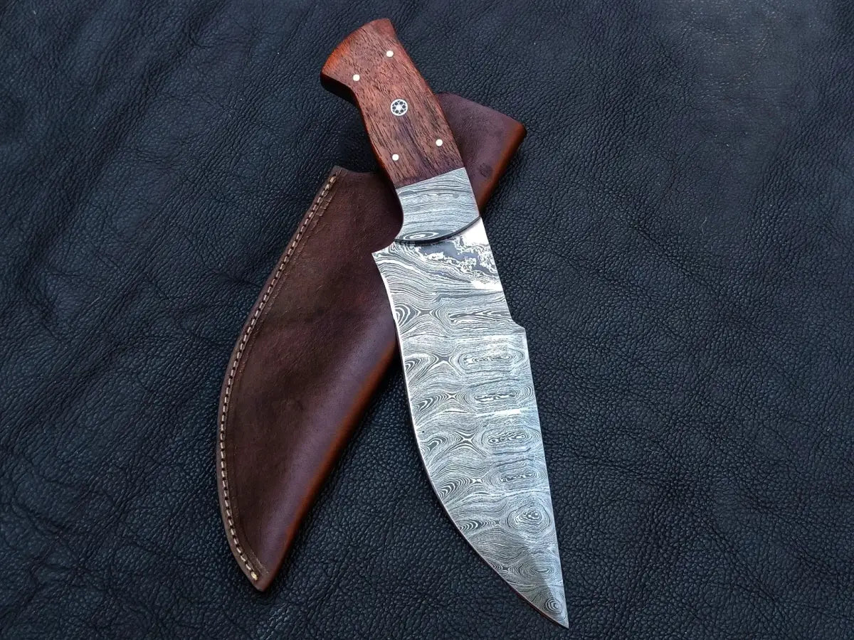 Handmade Damascus Steel Hunting Knife with Wooden Handle and Leather Sheath