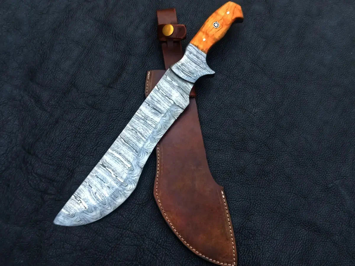 Handmade Damascus Steel Bush Tracker Knife C189 with leather sheath and unique blade design