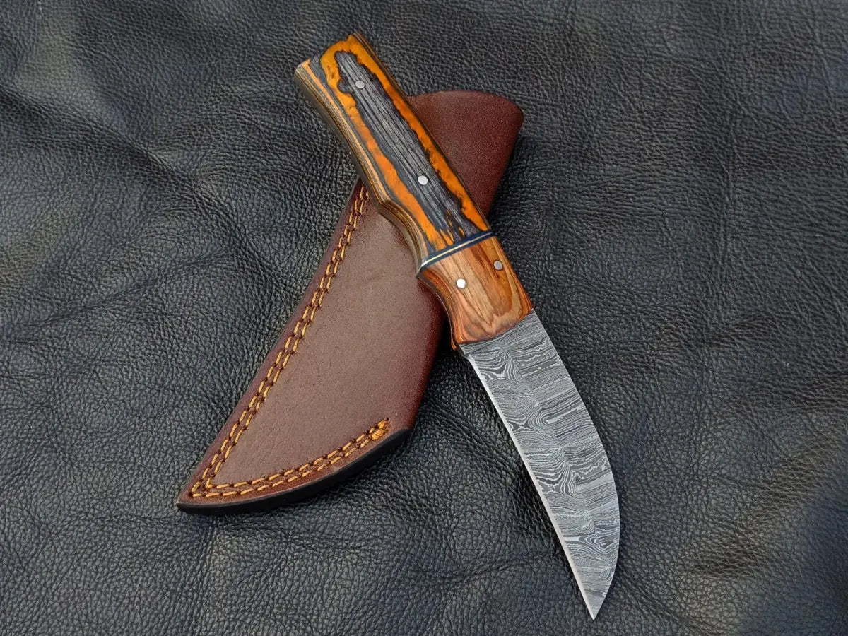 Damascus steel Grey Handle Skinning Knife SAK006 with leather sheath displayed