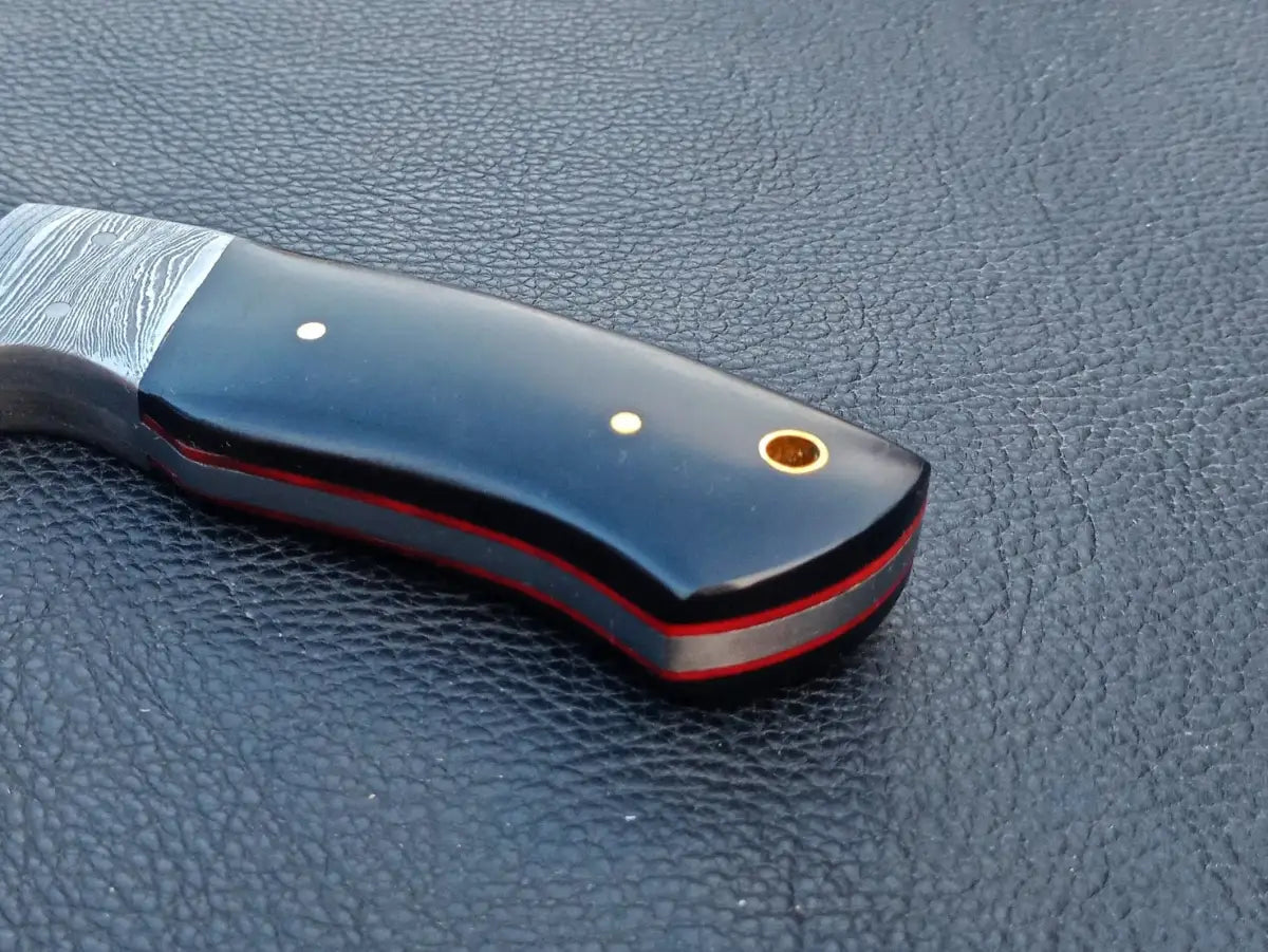 Handmade Damascus Steel Skinning Knife-C35 - Collectible Knives