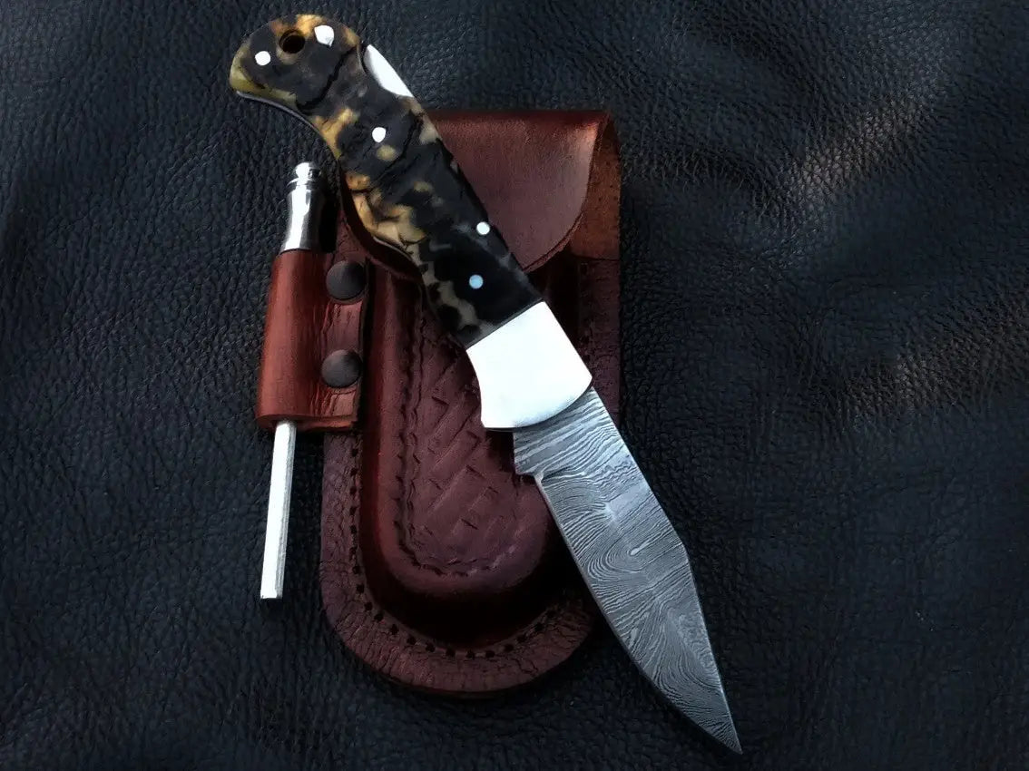 Handmade Damascus Steel Folding Knife-C88 - Knife