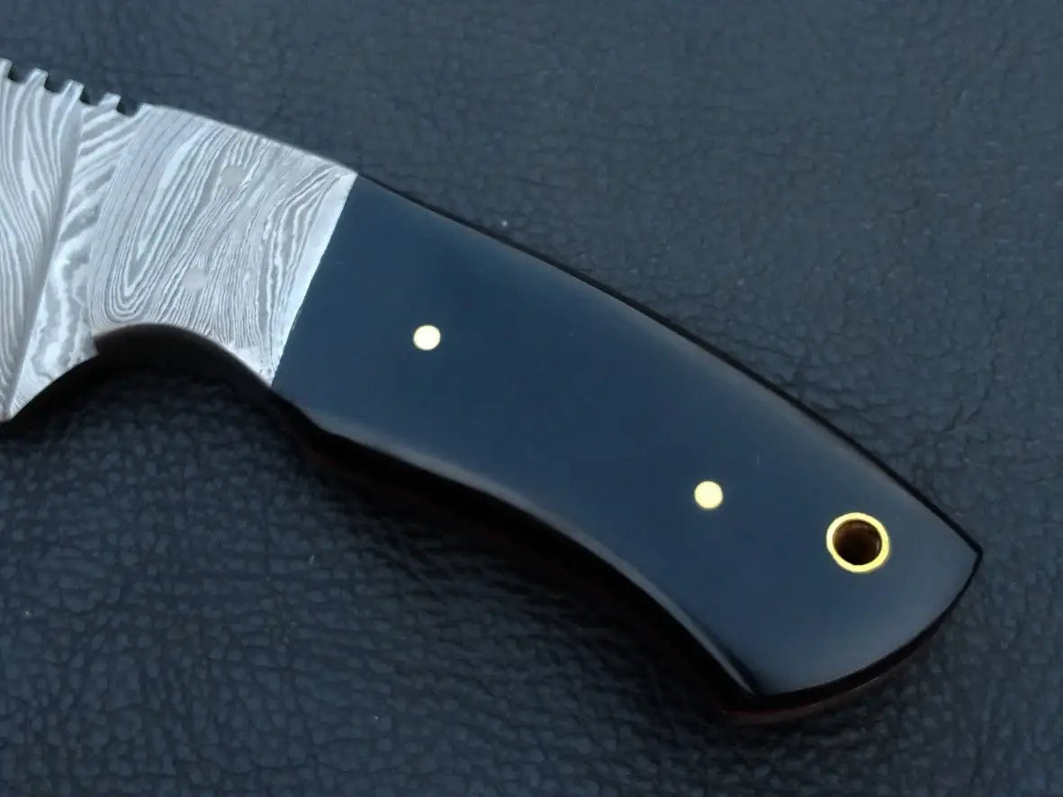 Handmade Damascus Steel Skinning Knife-C35 - Collectible Knives
