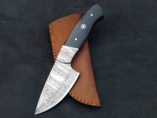 Damascus Steel Skinner Knife-C93 in leather sheath