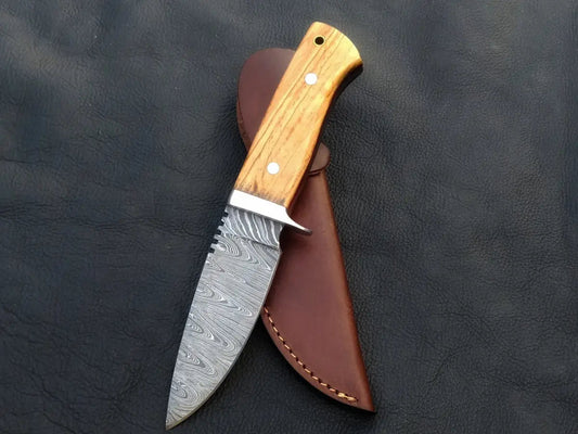 Handmade Damascus Steel Skinning Knife-C12 with leather sheath.