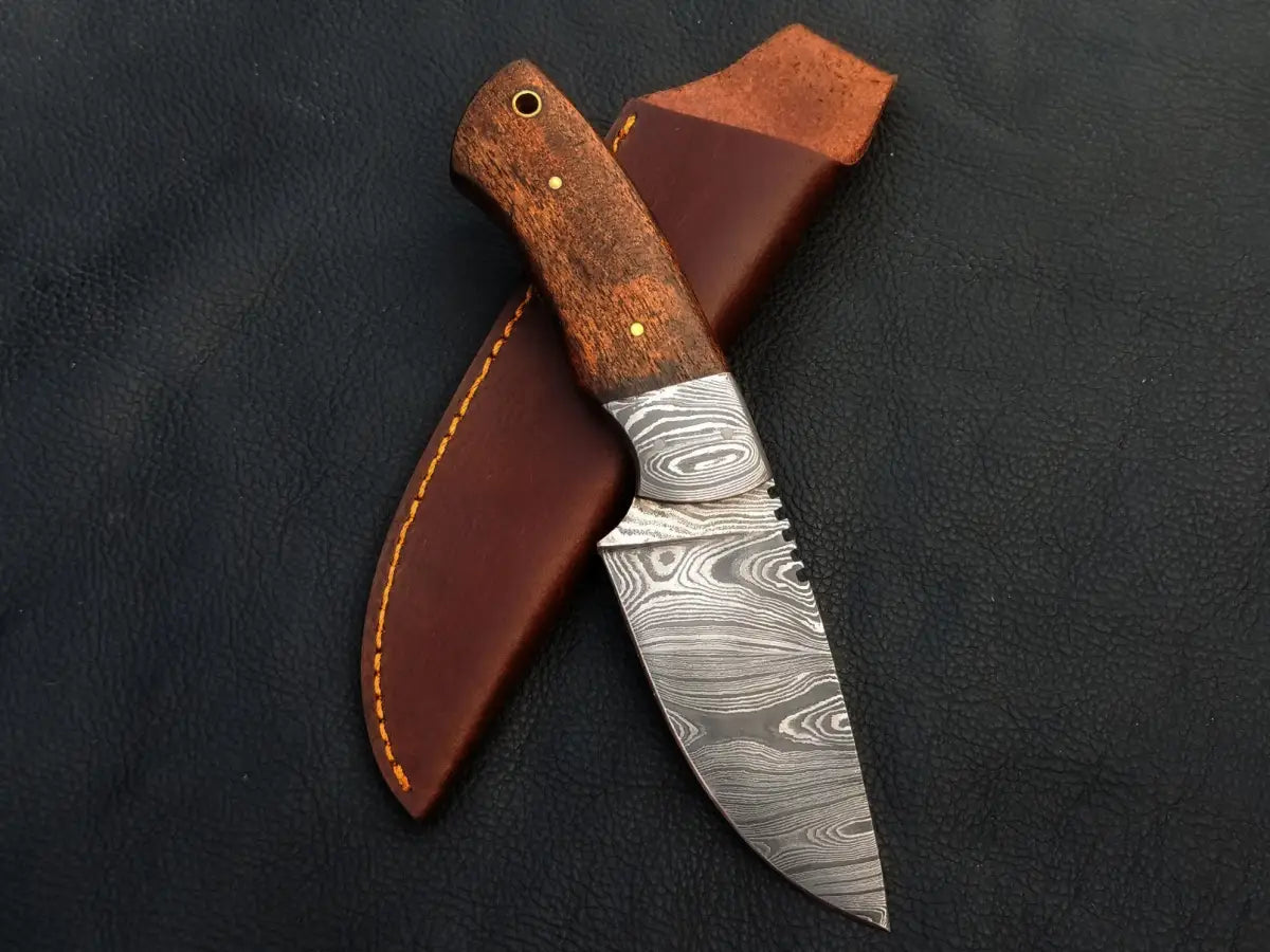 Handmade Damascus Steel Skinning Knife-C36 - Hunting & Survival Knives