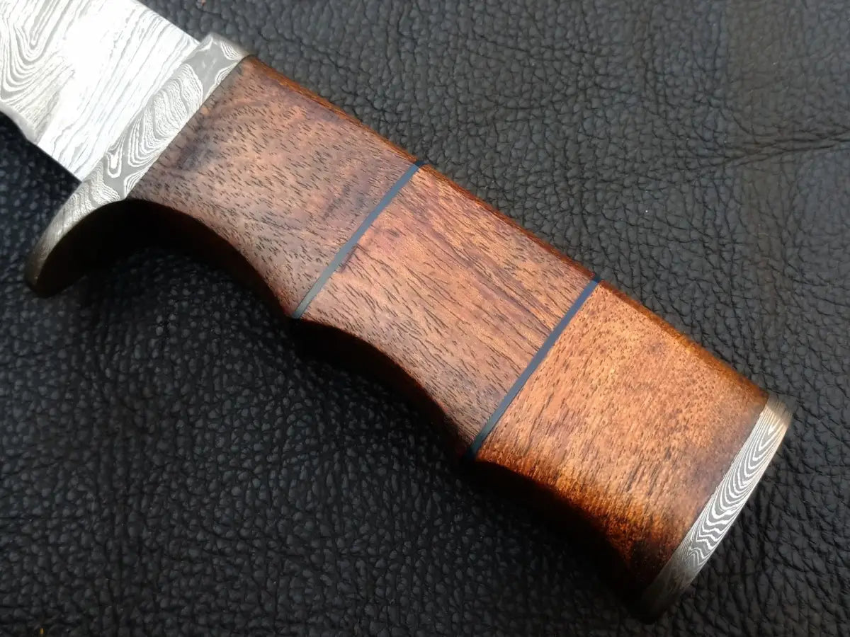 Handmade Damascus Steel Knife - C220 - Hunting