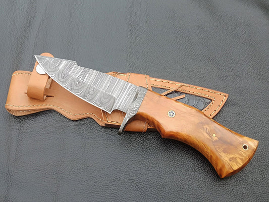 SA-1402 DAMASCUS STEEL SKINING KNIFE- DAMASCUS STEEL BOLSTERS