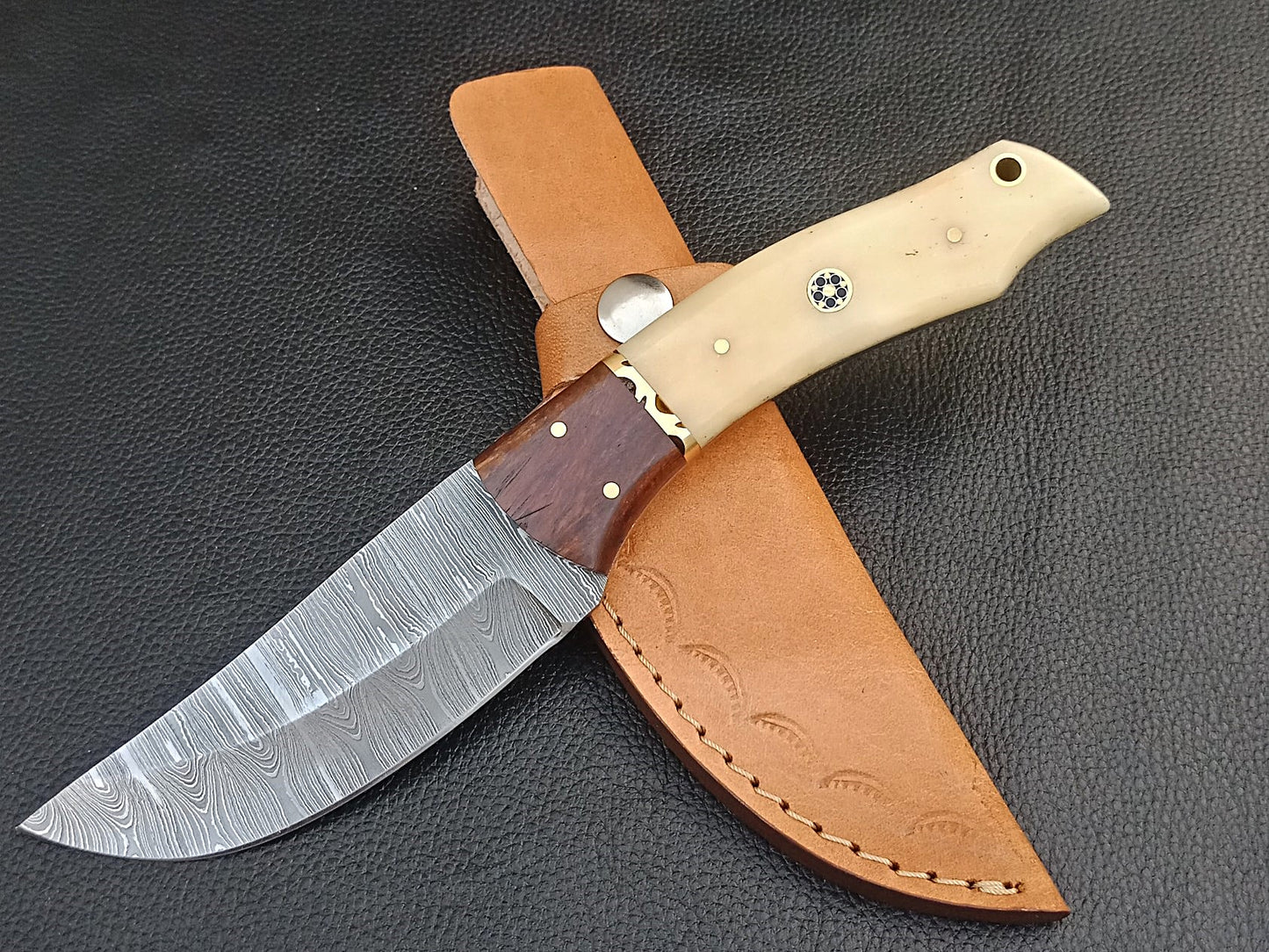 SA-1301 DAMASCUS STEEL SKINING KNIFE-ROSEWOOD BOLSTERS