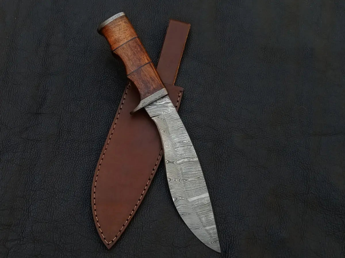 Handmade Damascus Steel Knife - C220 - Hunting
