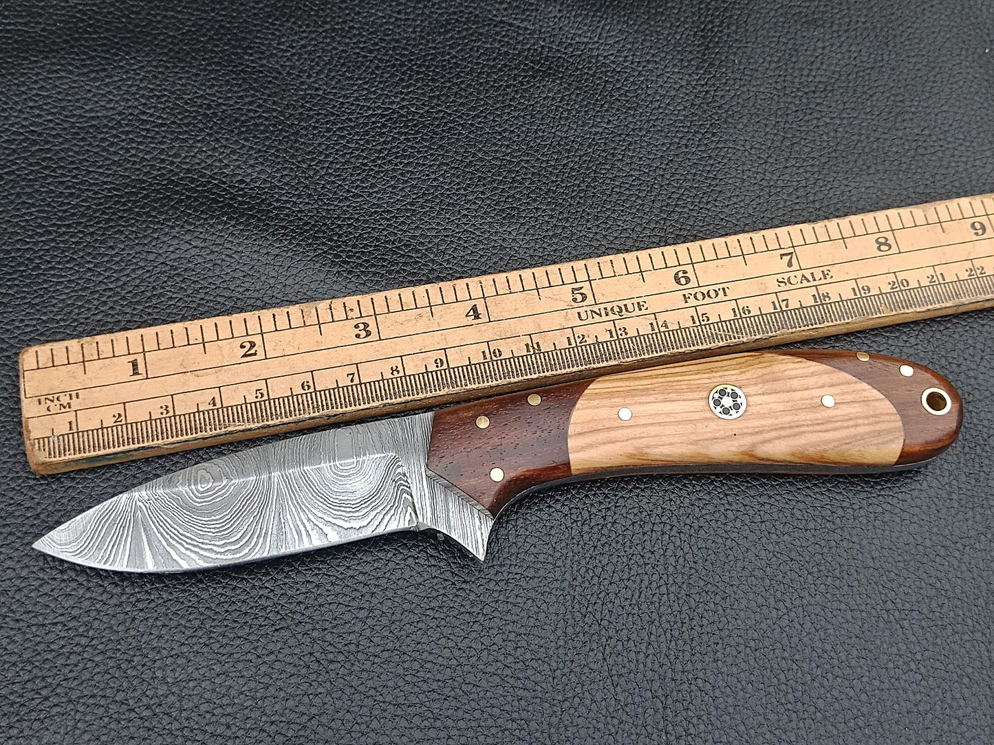 SA-1229 DAMASCUS STEEL SKINING KNIFE- ROSEWOOD BOLSTERS