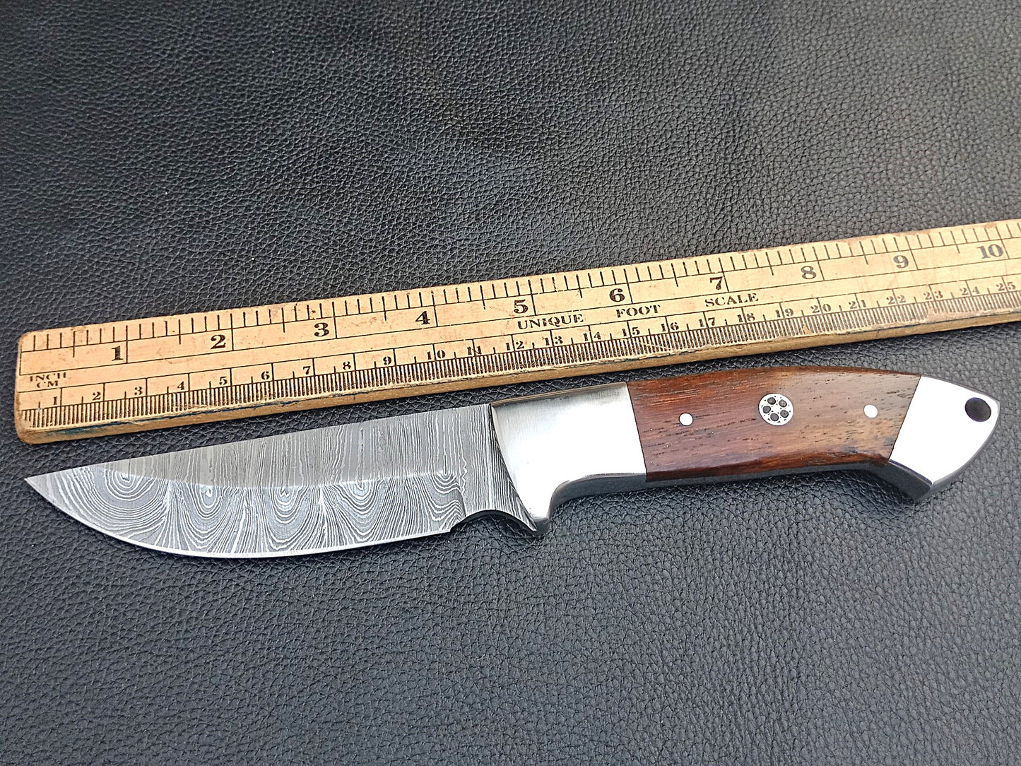 SA-1231 DAMASCUS STEEL SKINING KNIFE- STAINLESS STEEL BOLSTERS
