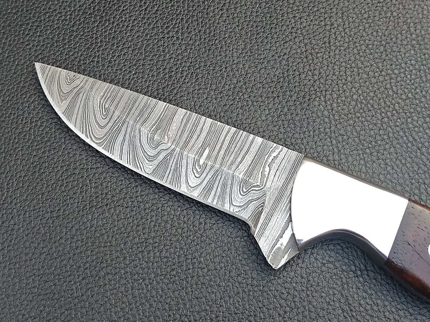 SA-1401 DAMASCUS STEEL SKINING KNIFE- DAMASCUS STEEL BOLSTERS