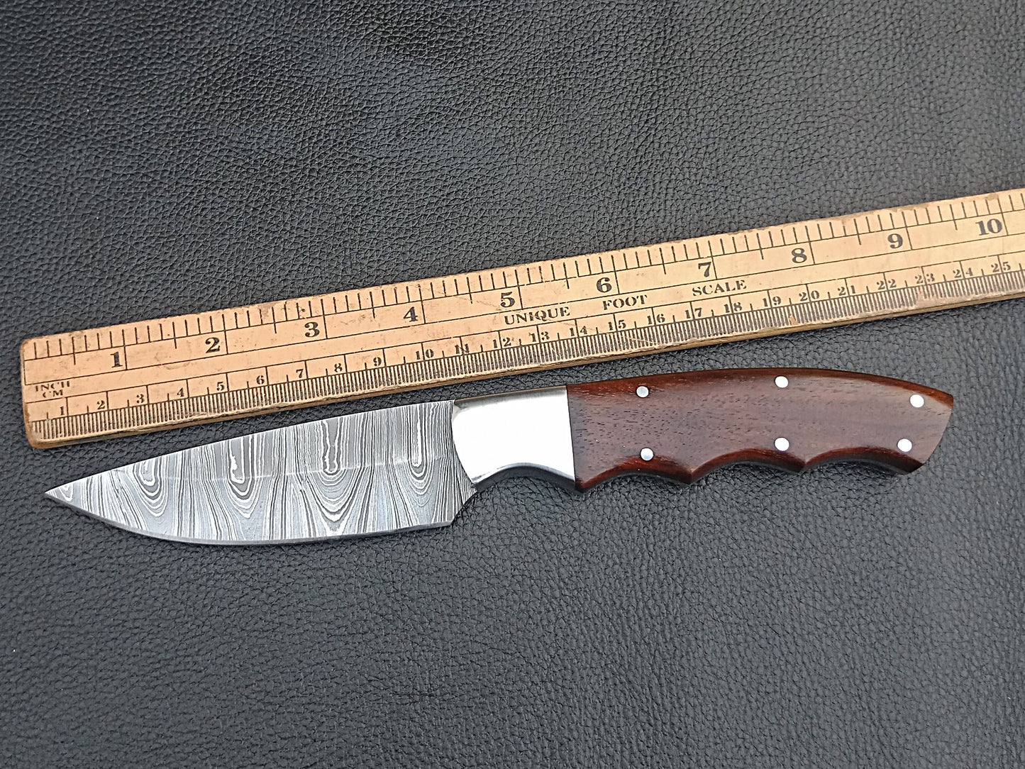 SA-1242 DAMASCUS STEEL SKINING KNIFE- STAINLESS STEEL BOLSTERS