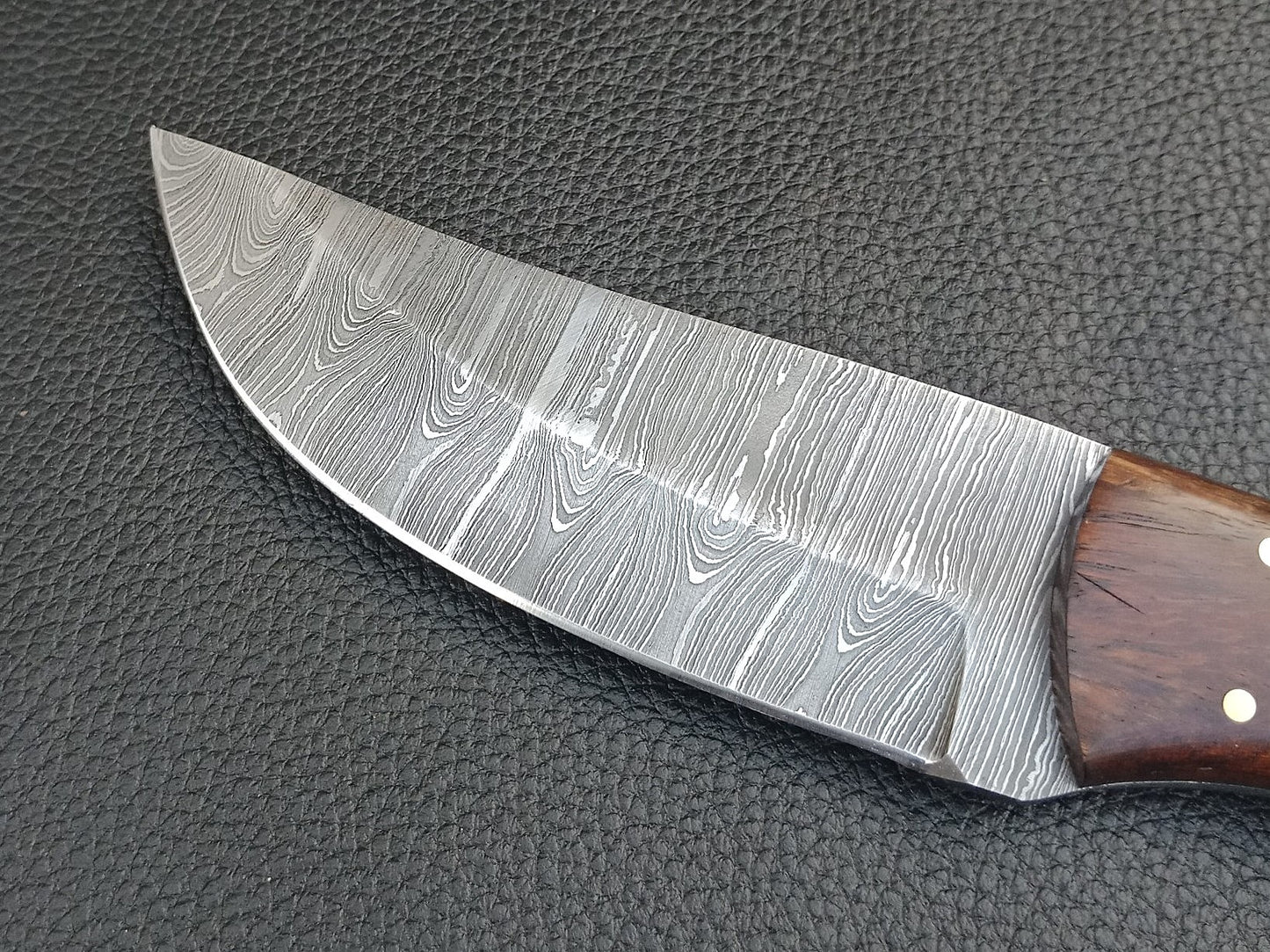 SA-1301 DAMASCUS STEEL SKINING KNIFE-ROSEWOOD BOLSTERS