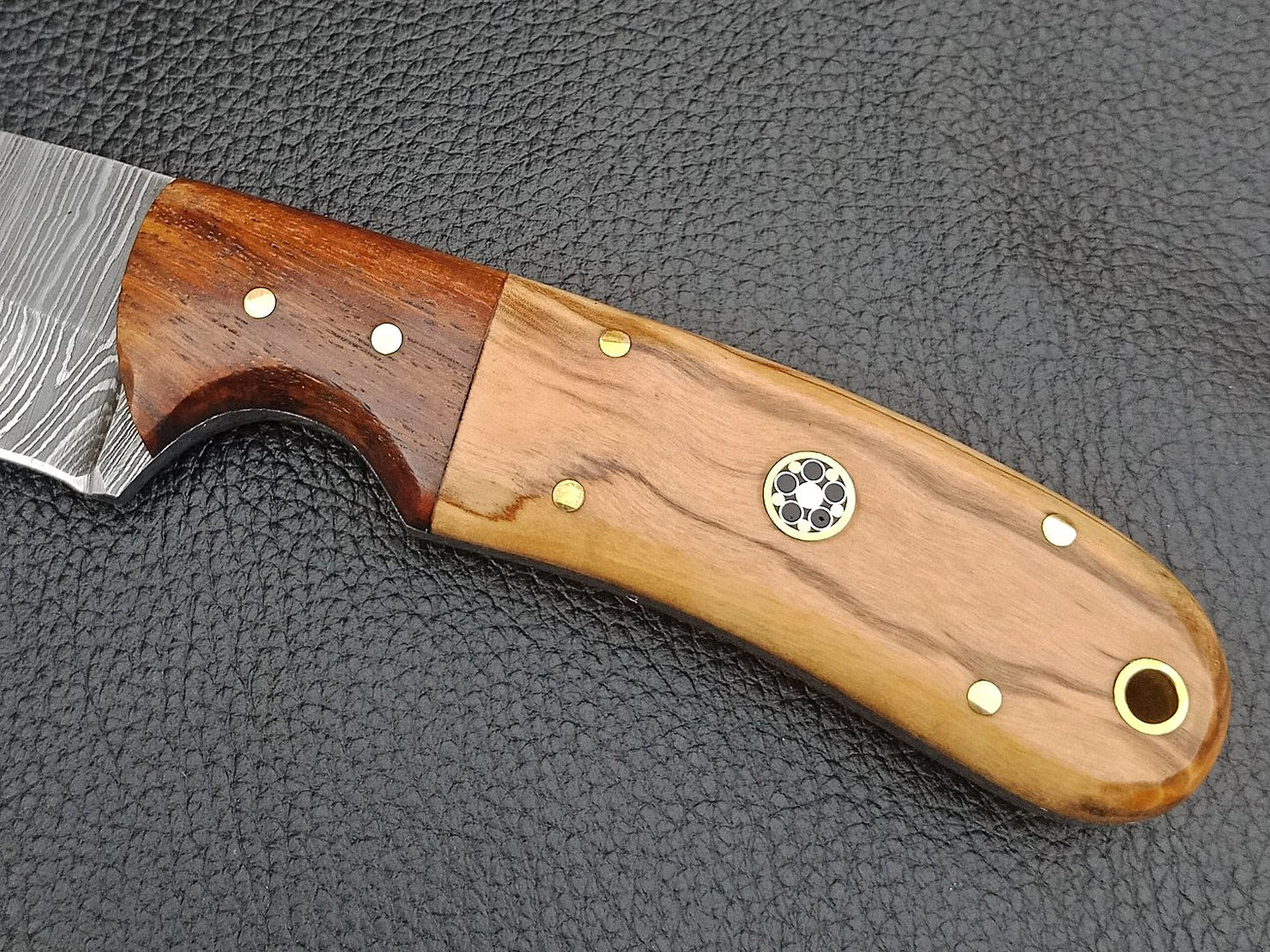 SA-1233 DAMASCUS STEEL SKINING KNIFE- DAMASCUS STEEL BOLSTERS
