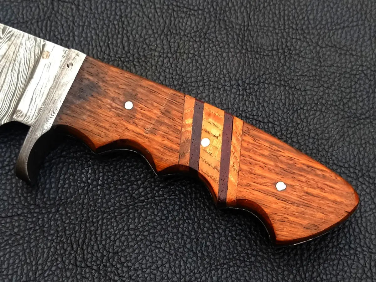 Handmade Damascus Steel Hunting Knife with Wooden Handle - C175 Product Image