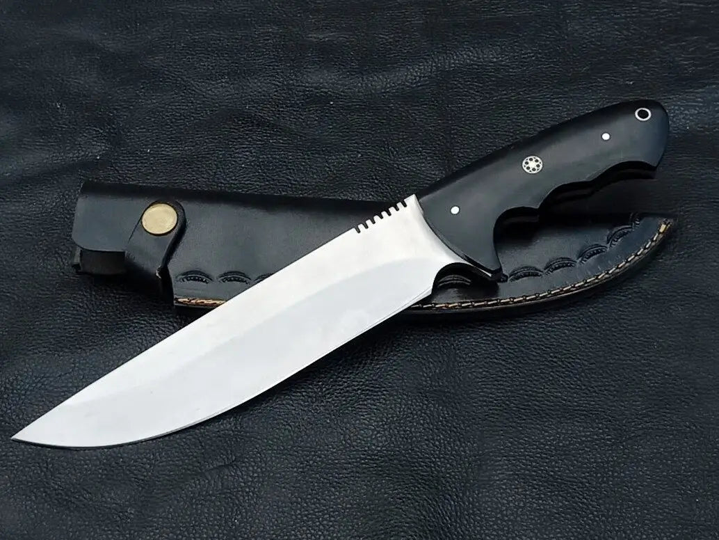 HUNTING BLACK HORN HANDLE WITH D2 STEEL BLADE SA09-B - Hunting Knife