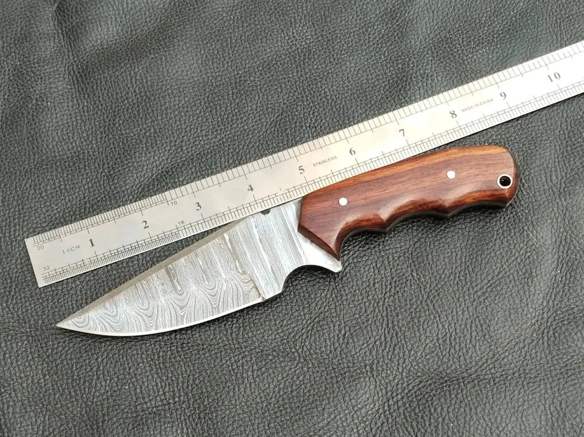 HUNTING KNIFE-ROSEWOOD HANDLE WITH DAMASCUS STEEL BLADE SA113-R - Damascus hunting knife