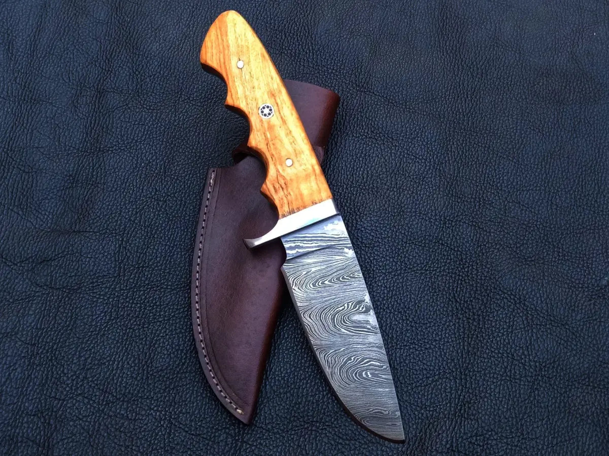 Handmade Damascus Steel Hunting Knife -C177