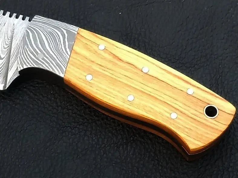 Handmade Damascus Steel Knife - C235 - Hunting & Survival Knives