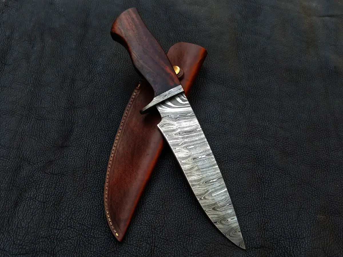 Handmade Damascus Steel Hunting Knife with Leather Sheath