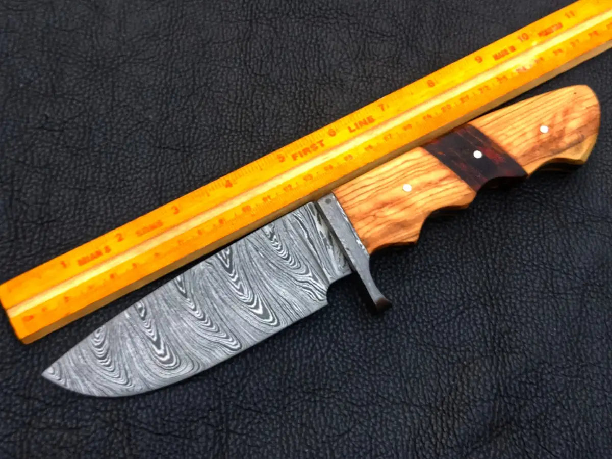 Handmade Damascus Steel Hunting Knife -C179