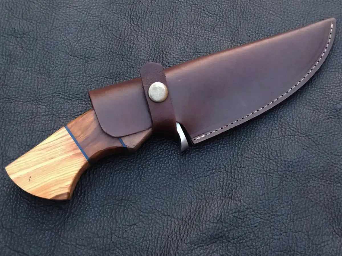 Sheathed Damascus Steel Hunting Knife with Wooden Handle - Handmade C156