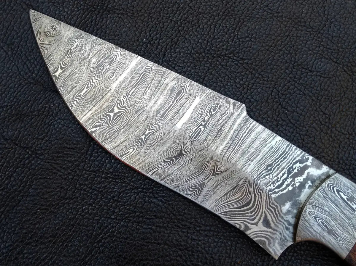 Handmade Damascus Steel Hunting Knife -C206