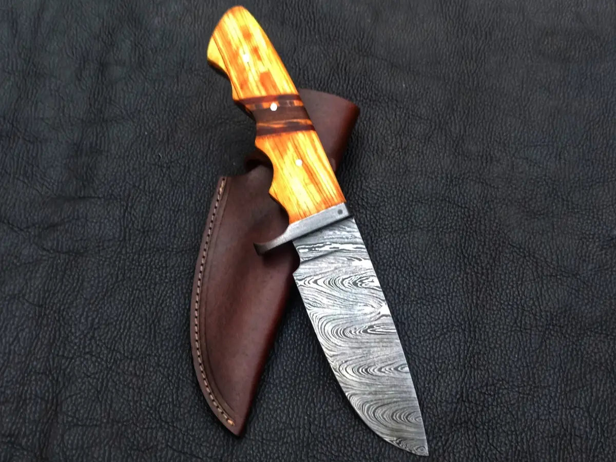 Handmade Damascus Steel Hunting Knife -C179