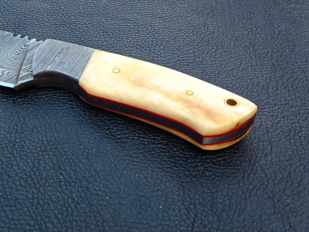 Handmade Damascus steel skinning knife with wooden handle