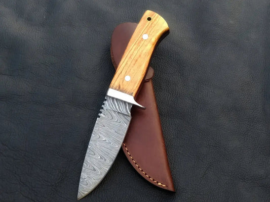 Handmade Damascus Steel Skinning Knife-C12 - hunting knife