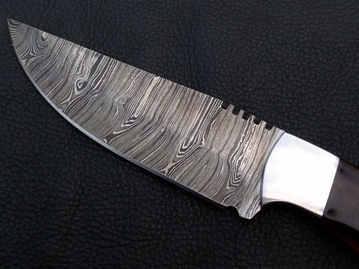 Handmade Damascus Steel Hunting Knife-C40 - & Survival Knives